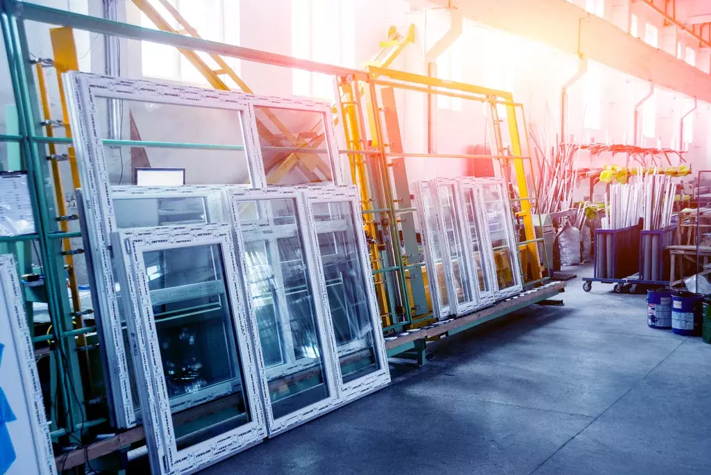 Ламинированные пластиковые окна с акриловыми пленками