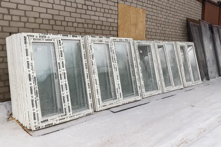 Можно ли устанавливать готовые и бывшие в употреблении пластиковые окна