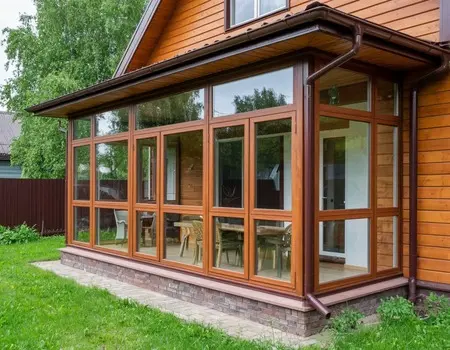 Остекление веранды в доме