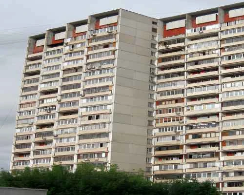 Окна в дом серии И-700